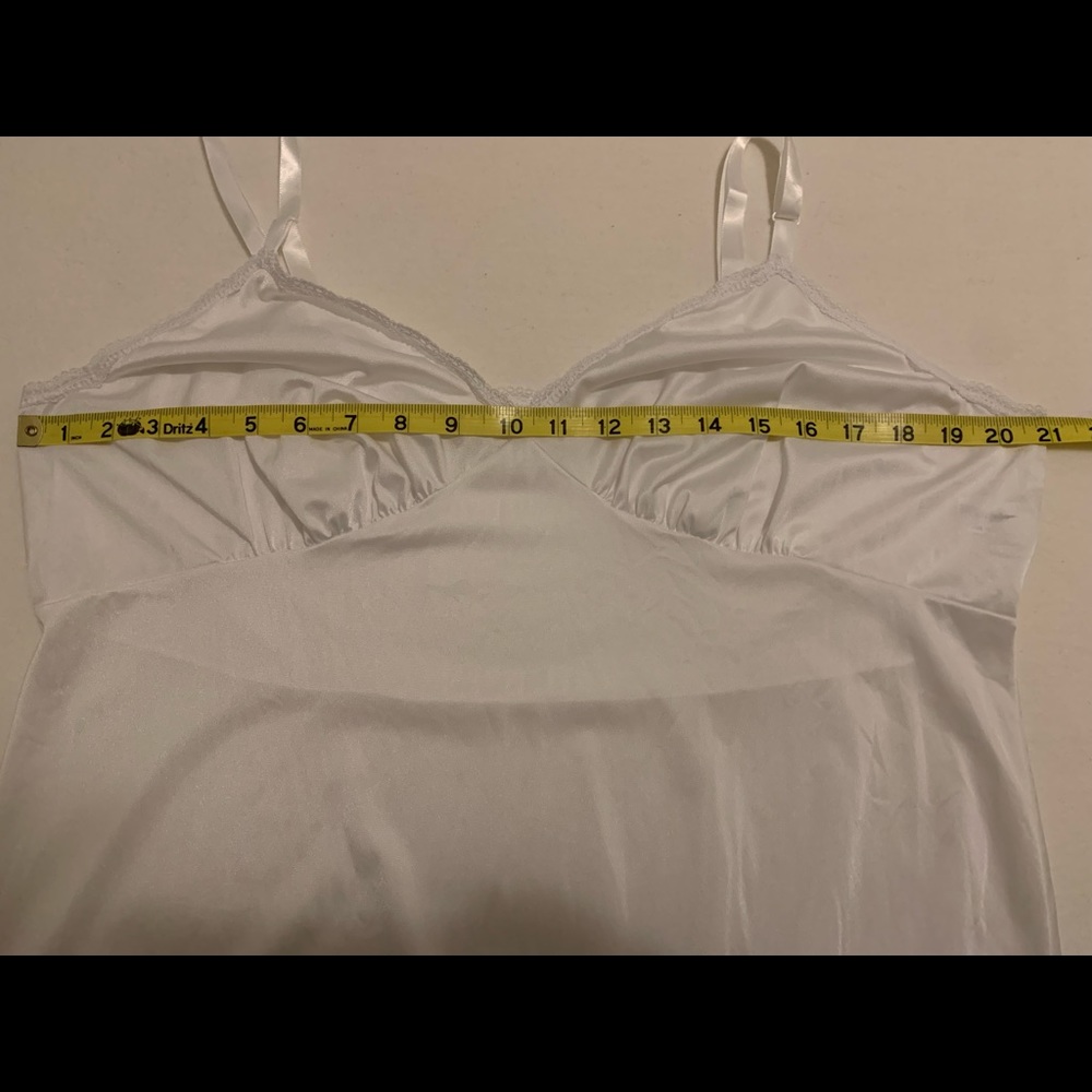 Ladies Shadow Line White Full Slip Lace Trim
Nightgown Negligee Size: 42 26” - Picture 7 of 13